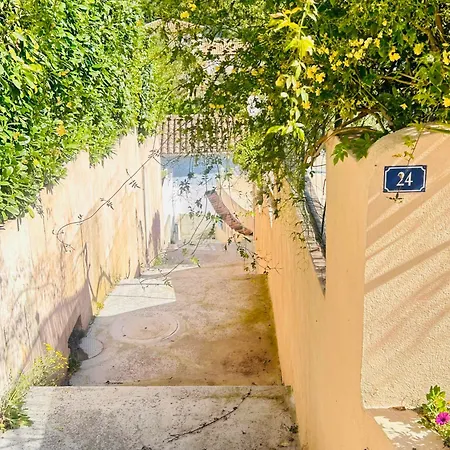 Maison Provencale Au Calme